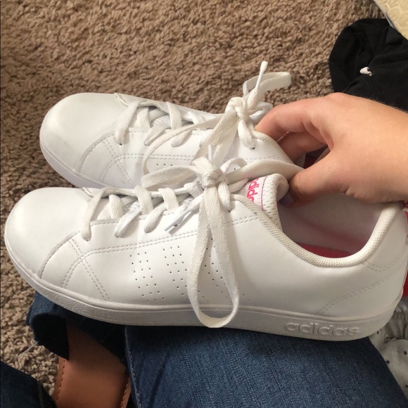 all white adidas tennis shoes